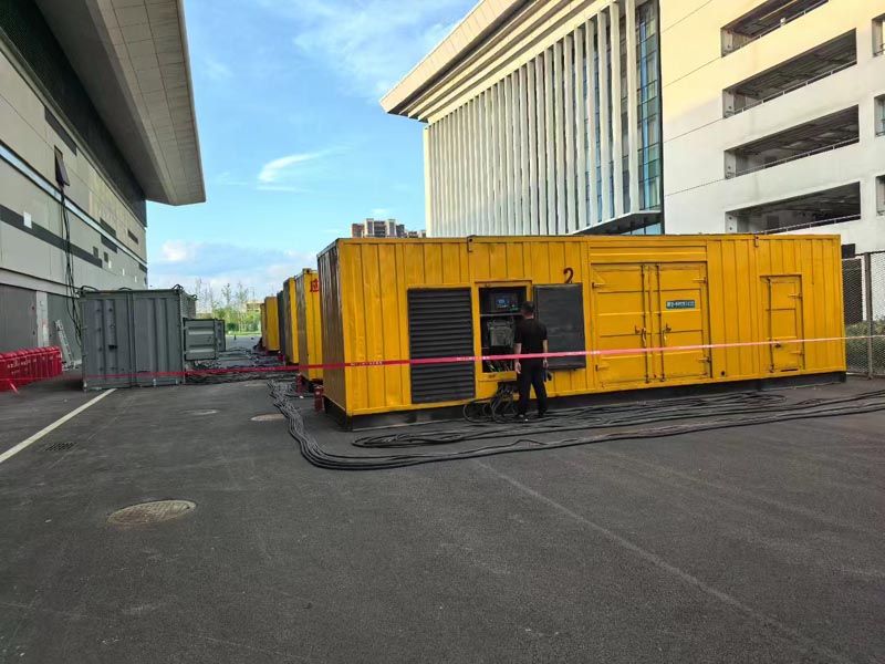 建始柴油发电机冬季保养注意事项?